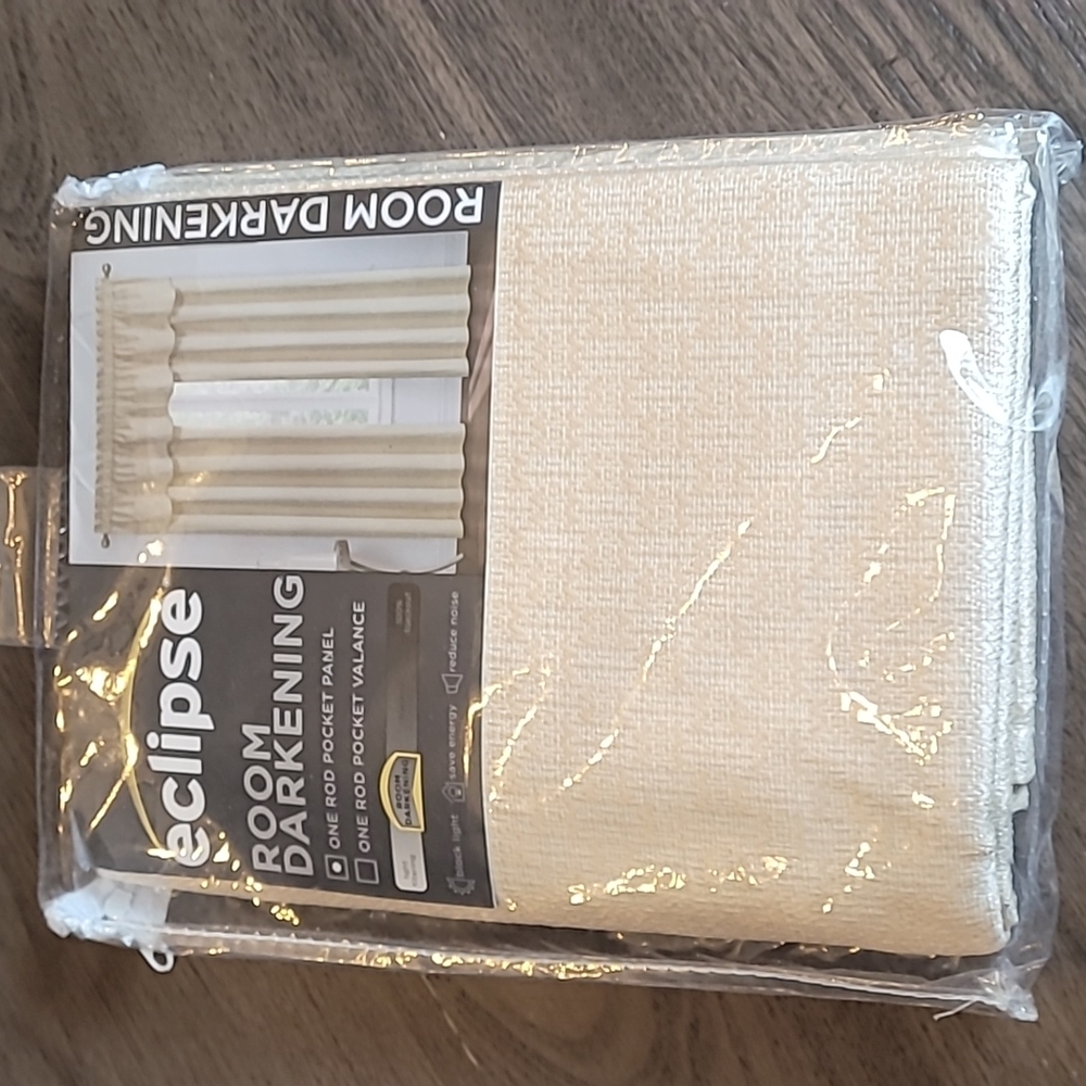 Eclipse room Darkening one rod pocket panel. 42 in x 63 in.Canova ivory.